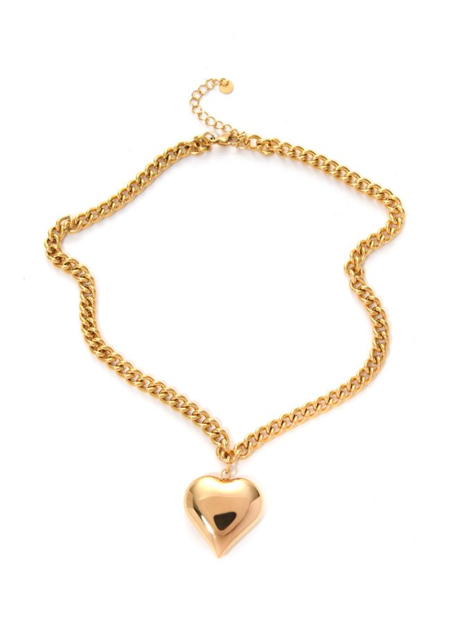 Chain necklace with heart