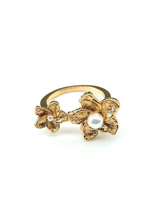 two flower ring with pearl